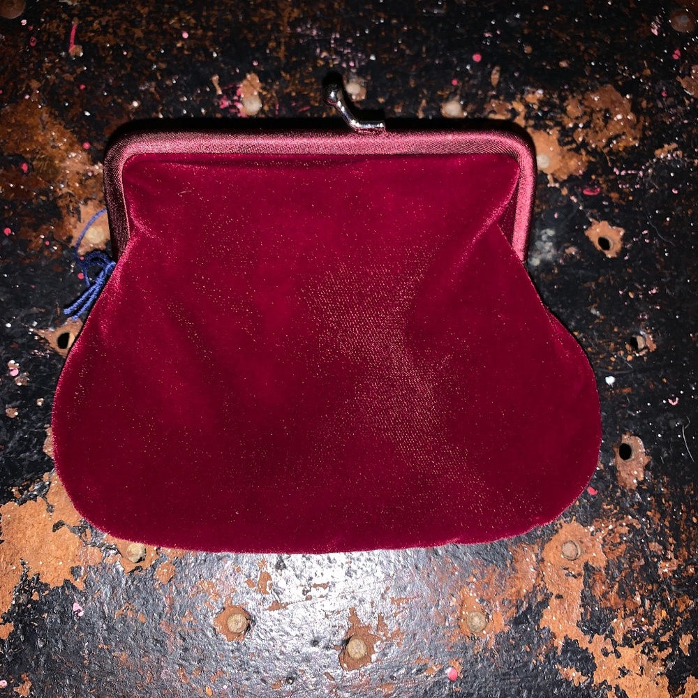 Lulu Guinness velvet floral frame purse. - Picture 3 of 5